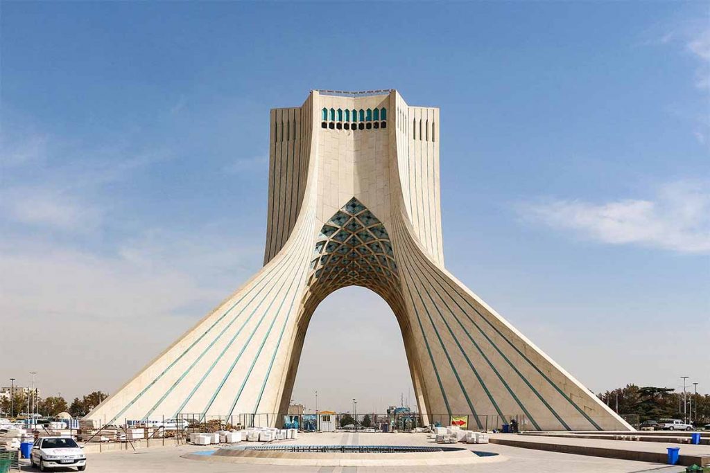 سرمایه گذاری در ایران